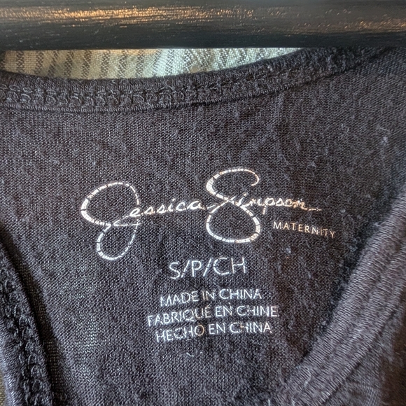 Jessica Simpson Black Short Sleeve Maternity Top| Small - Picture 3 of 3